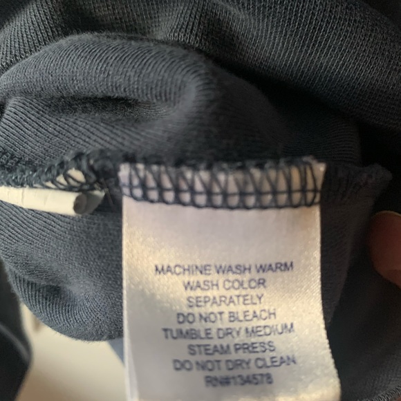 Vineyard Vines 3/4 zip - Picture 10 of 11